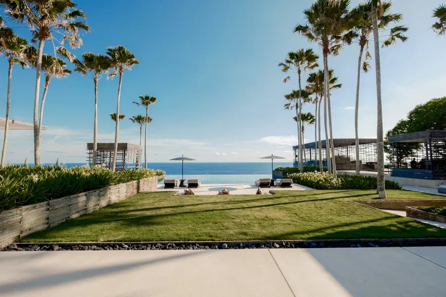 alila-villas-uluwatu-bali — room