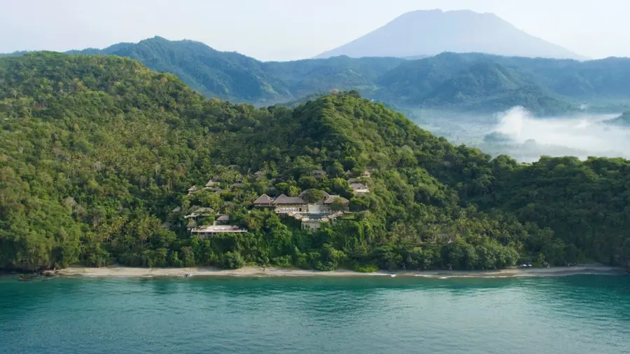 amankila-candidasa-bali — room