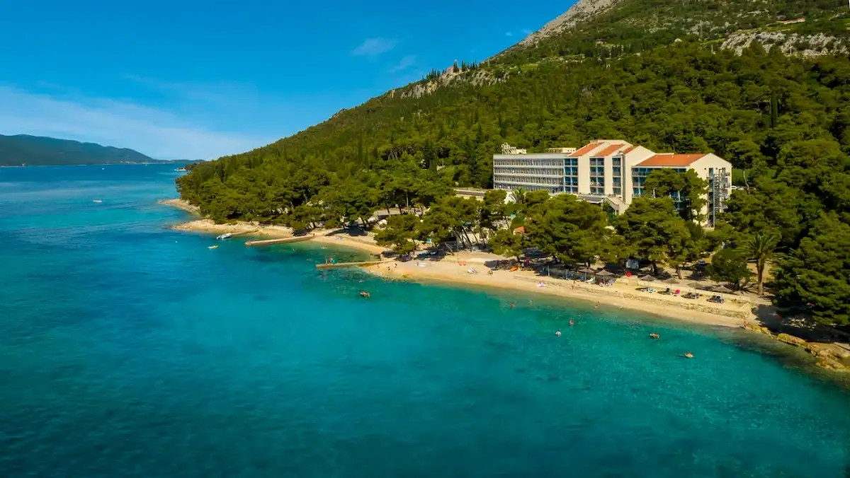 aminess-grand-azur-orebic-croatia — hero