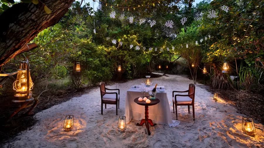 andbeyond-mnemba-island-zanzibar — dining