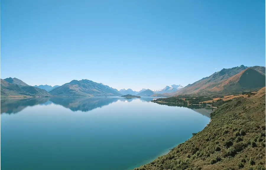 blanket-bay-glenorchy-new-zealand — pool