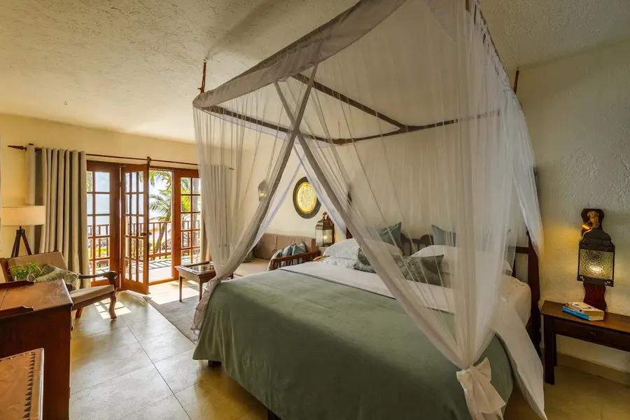 breezes-beach-club-zanzibar — pool