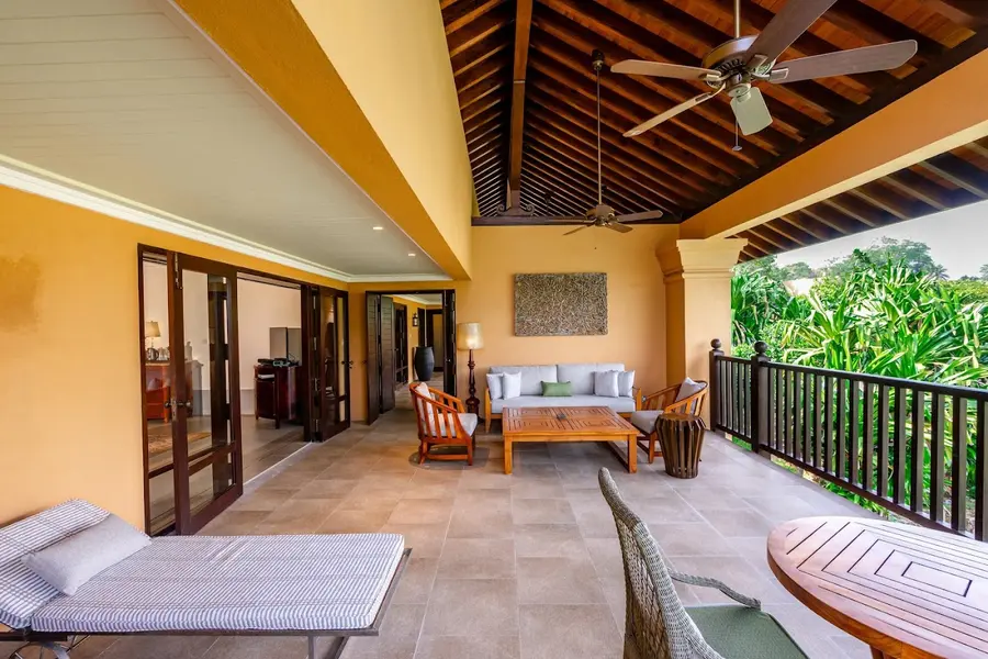 cape-weligama-sri-lanka — dining