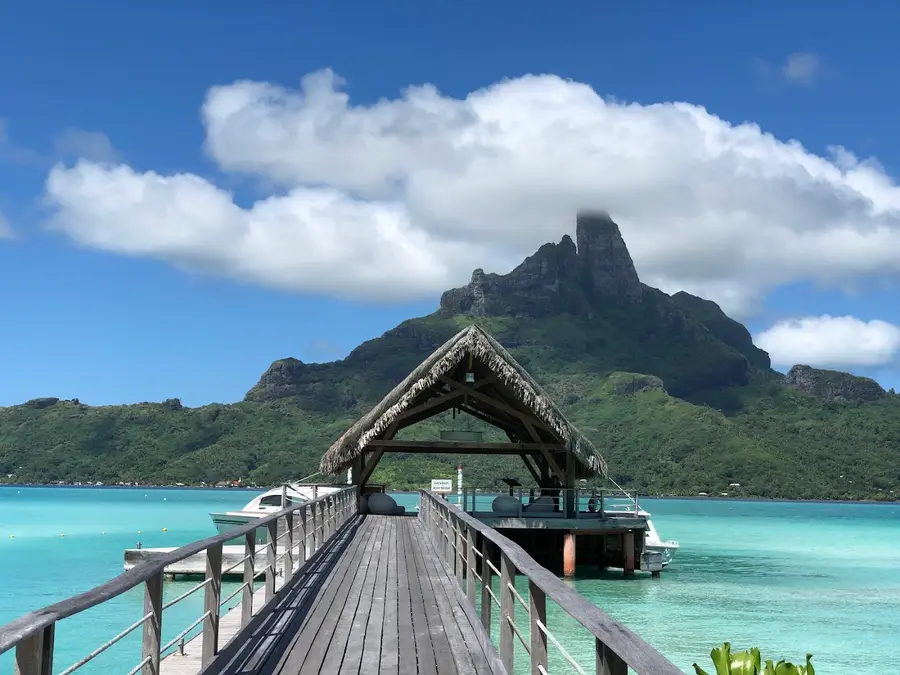 eden-beach-bora-bora — spa