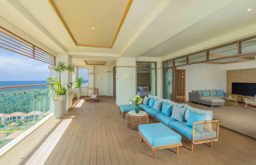 fusion-maia-danang-vietnam — pool