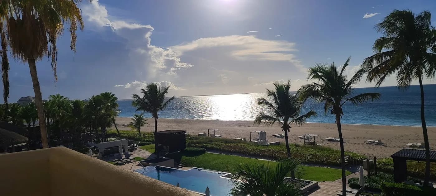 grace-bay-club-turks-and-caicos — hero
