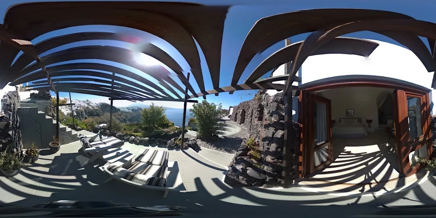 honeymoon-petra-villas-santorini — hero