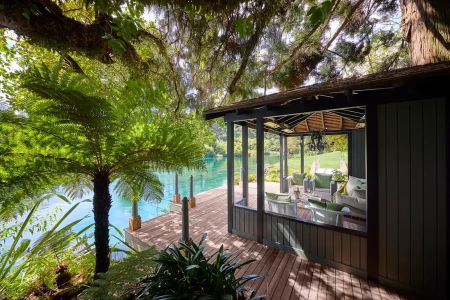 huka-lodge-taupo-new-zealand — dining