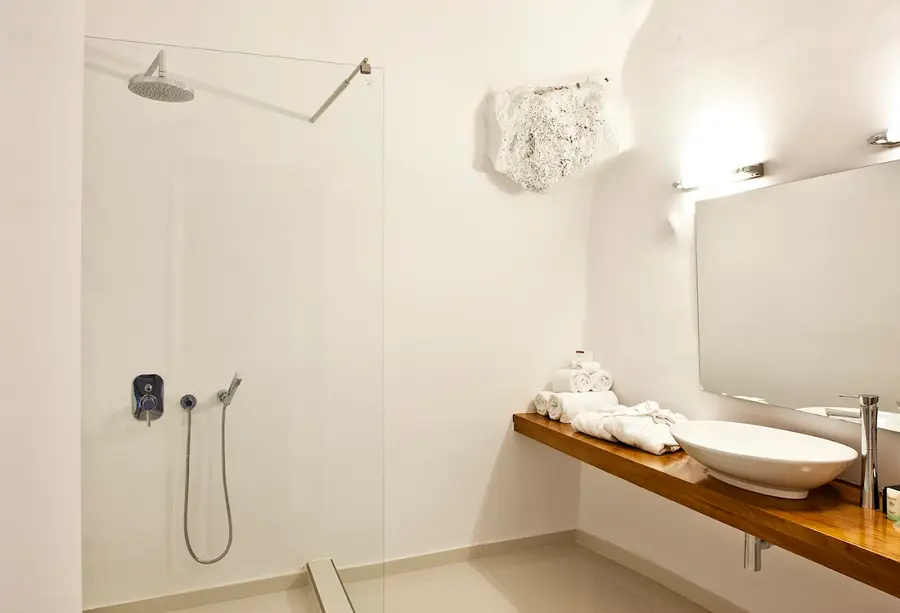 katikies-hotel-santorini-greece — spa