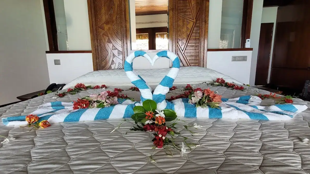 kia-ora-resort-rangiroa-french-polynesia — hero