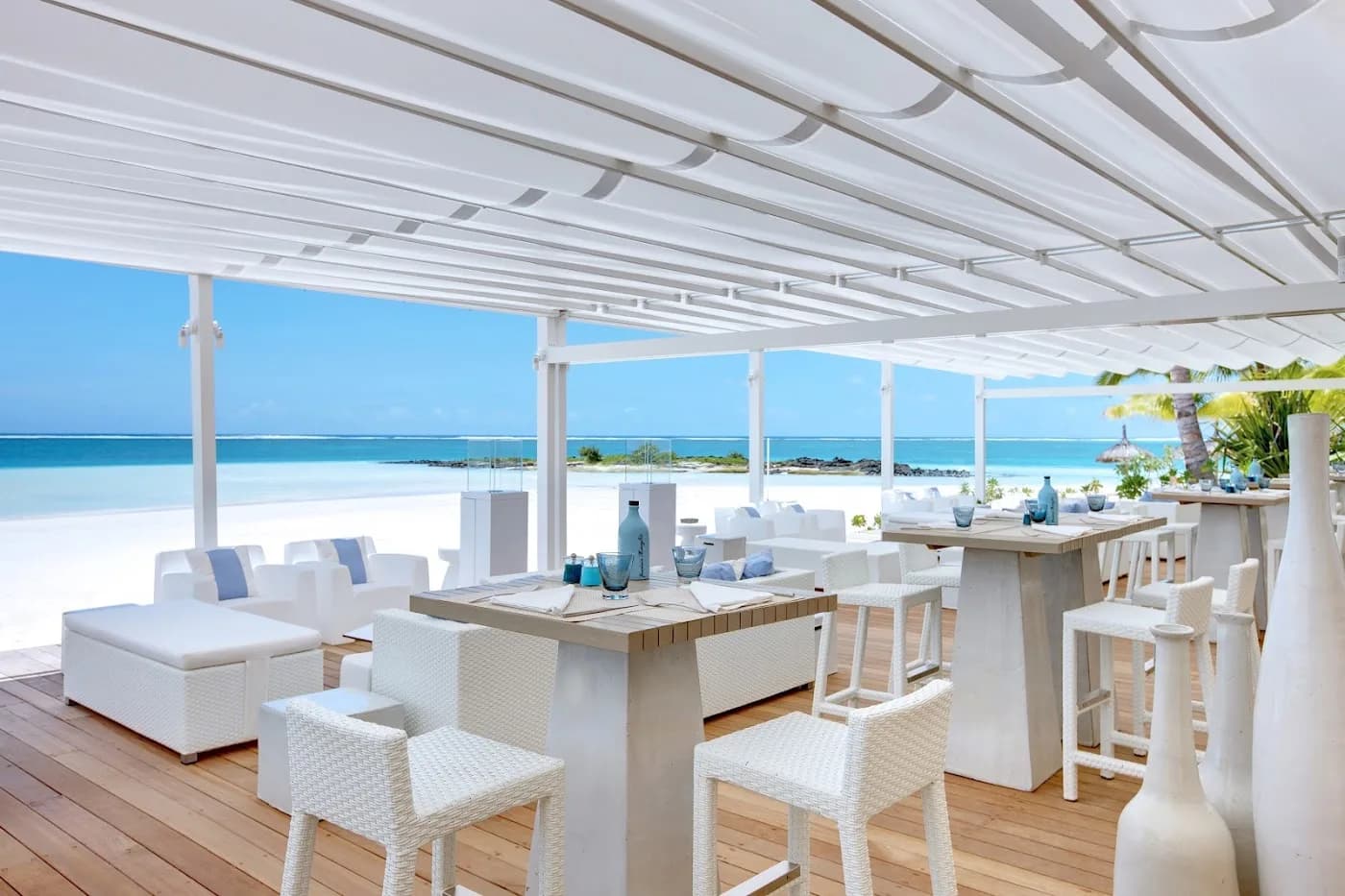 lux-belle-mare-mauritius — hero