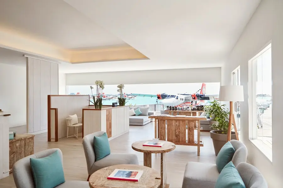 lux-south-ari-atoll-maldives — dining