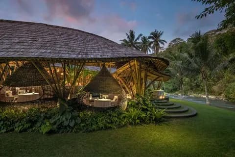 mandapa-ritz-carlton-reserve-bali — spa