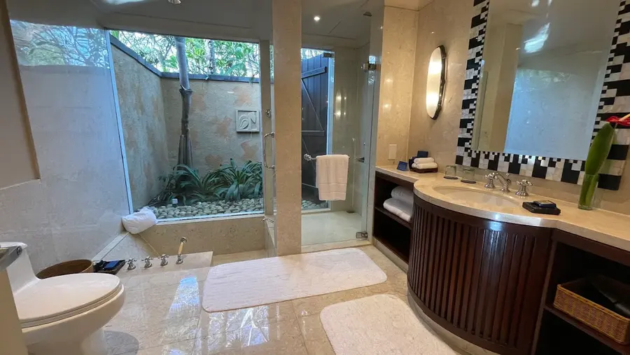 oberoi-beach-resort-mauritius — room