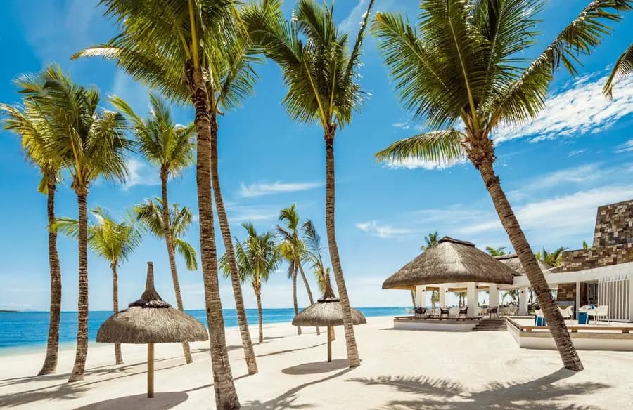 one-and-only-le-saint-geran-mauritius — pool