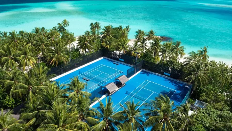 one-and-only-reethi-rah-maldives — pool