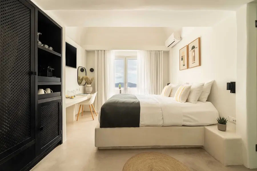 rocabella-santorini-art-hotel — pool