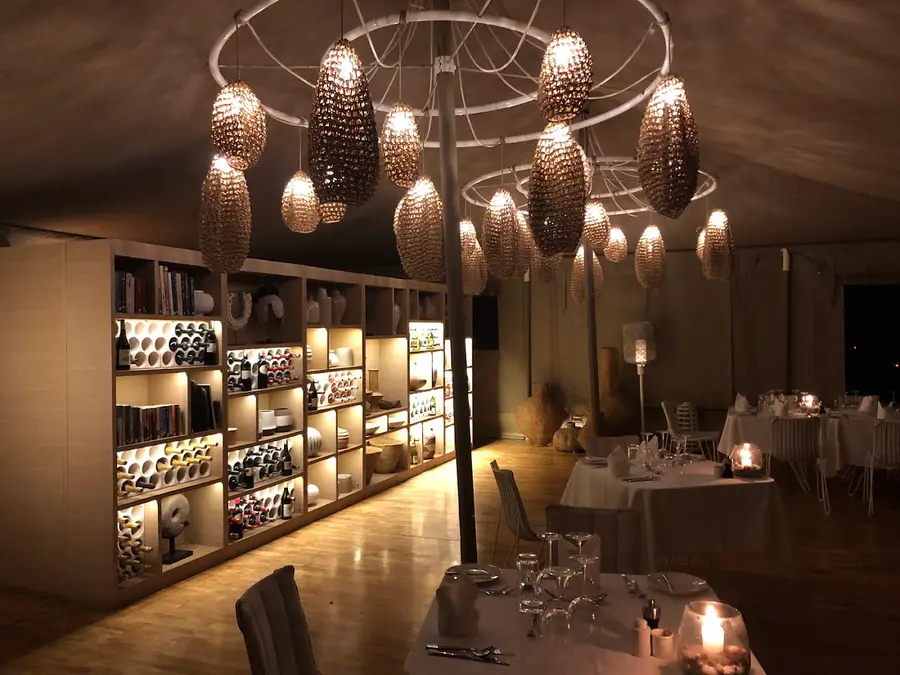 roving-bushtops-serengeti-tanzania — dining