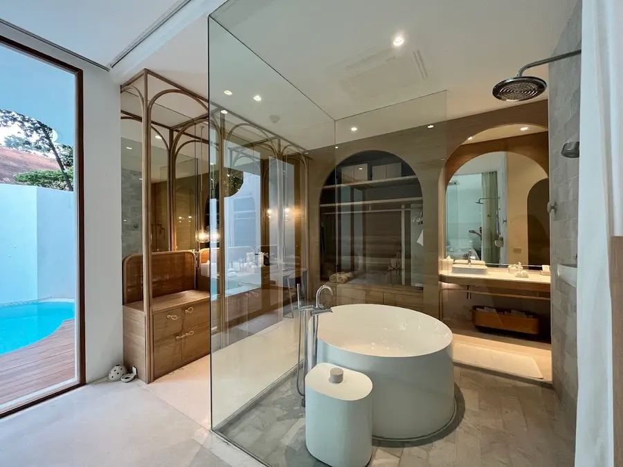 sala-samui-chaweng-thailand — pool