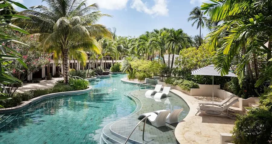 sandals-halcyon-beach-hotel-st-lucia — room