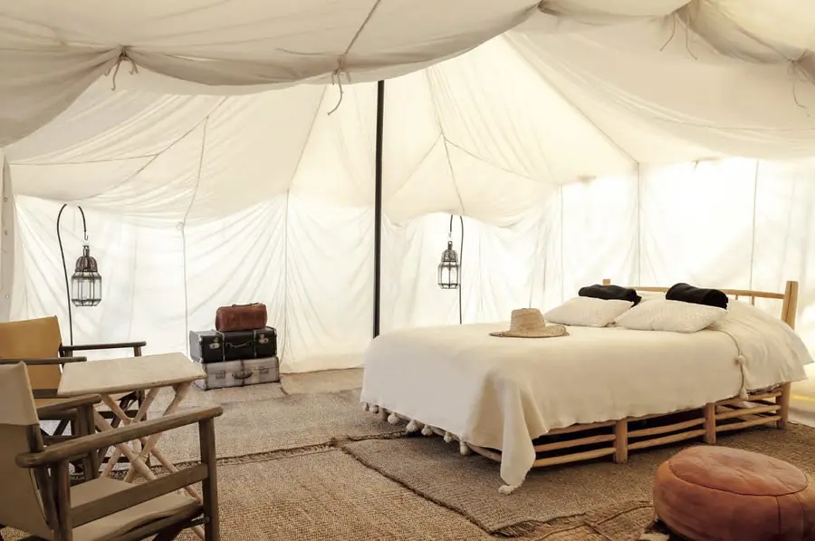 scarabeo-camp-agafay-morocco — room