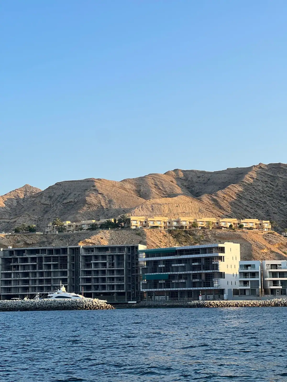 shangri-la-barr-al-jissah-oman — hero