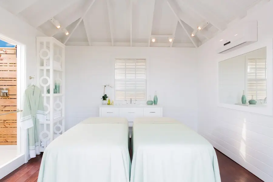 the-shore-club-turks-caicos-turks-and-caicos — pool