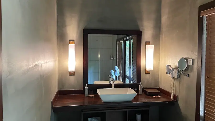 uga-jungle-beach-sri-lanka — room