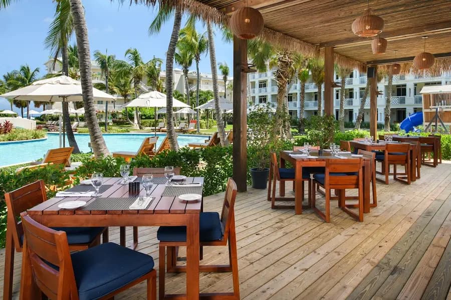 alexandra-resort-turks-and-caicos — pool