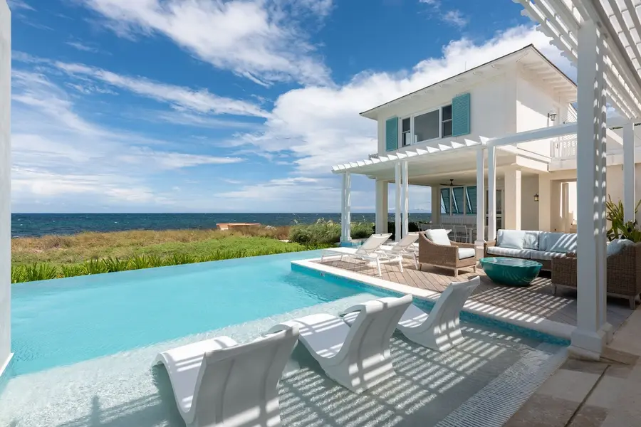 ambergris-cay-private-island-resort-turks-caicos-all-inclusive-turks-and-caicos — dining