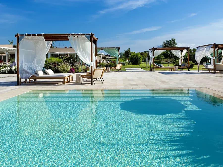 baglioni-resort-sardinia — dining