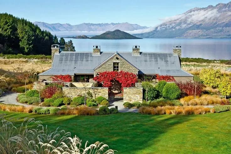blanket-bay-glenorchy-new-zealand — dining