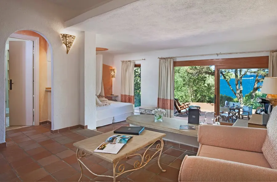 capo-dorso-hotel-thalasso-sardegna — pool