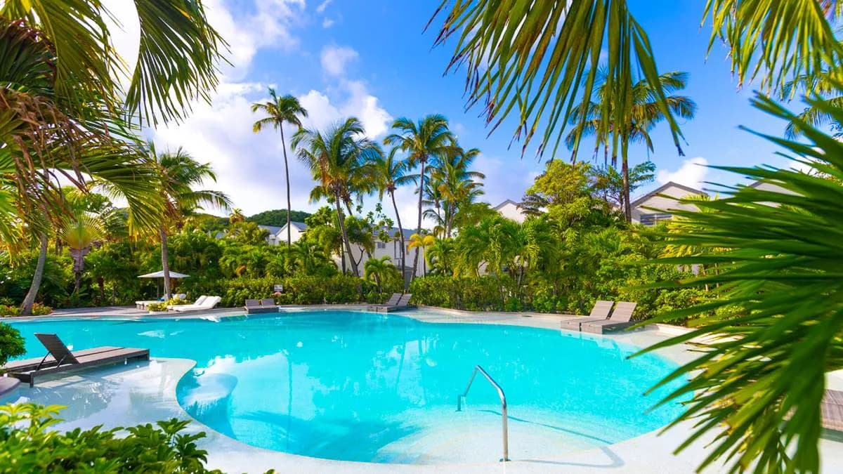 carlisle-bay-antigua — hero