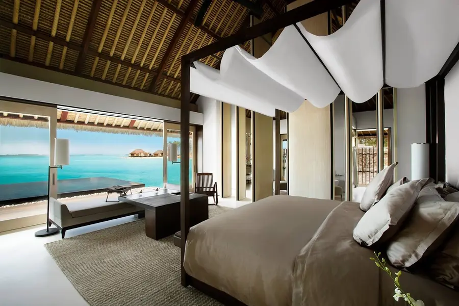 cheval-blanc-randheli-maldives — pool