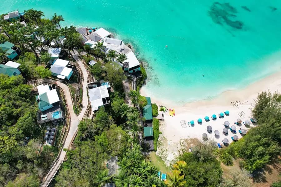 cocos-hotel-antigua — pool