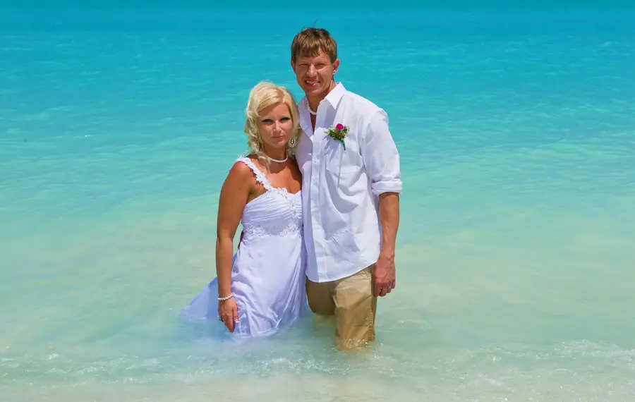 cocos-hotel-antigua — room