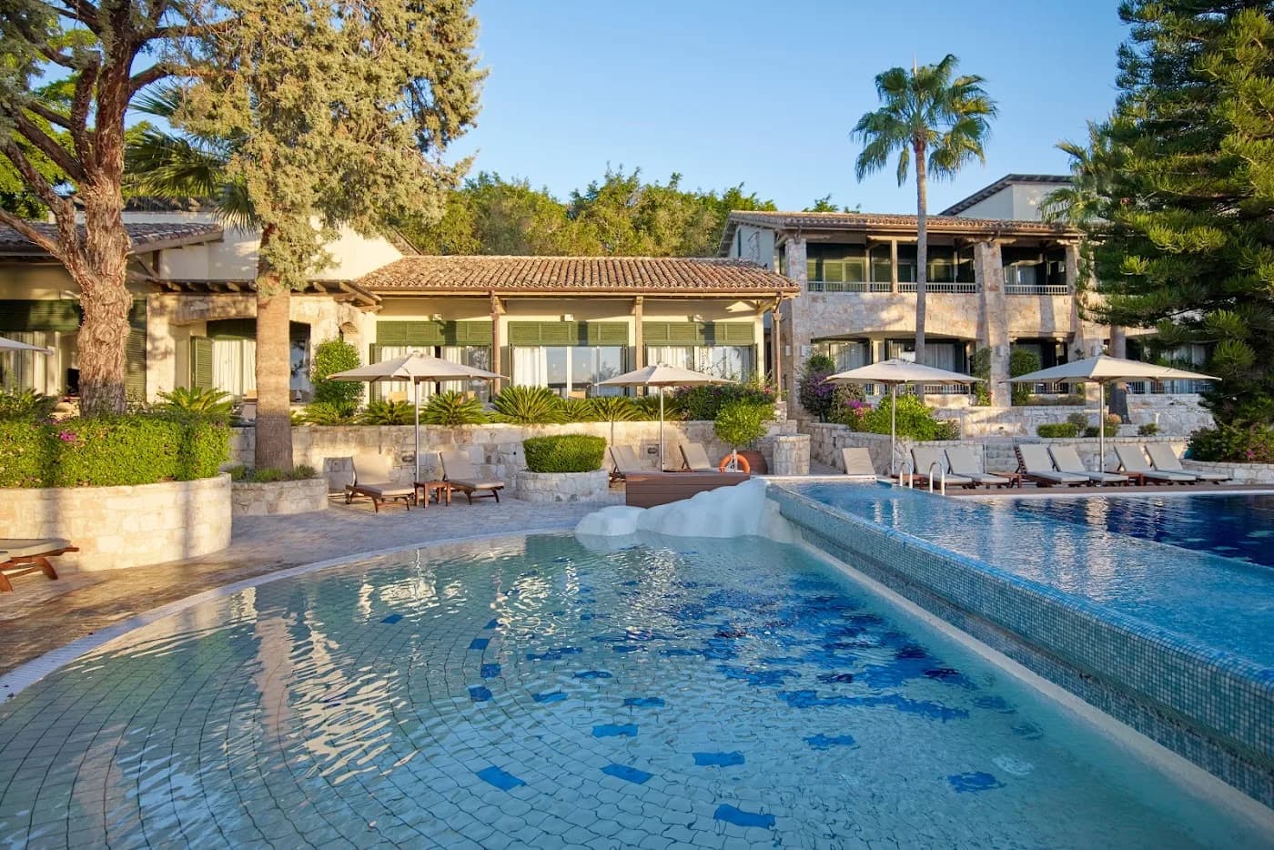 columbia-beach-resort-cyprus — hero
