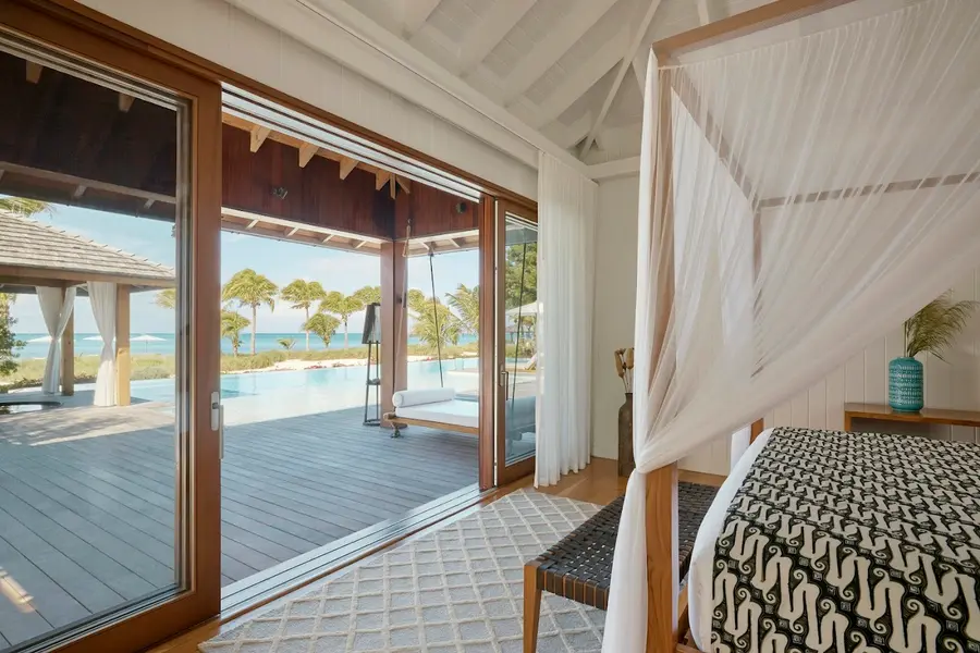 como-parrot-cay-turks-and-caicos — dining