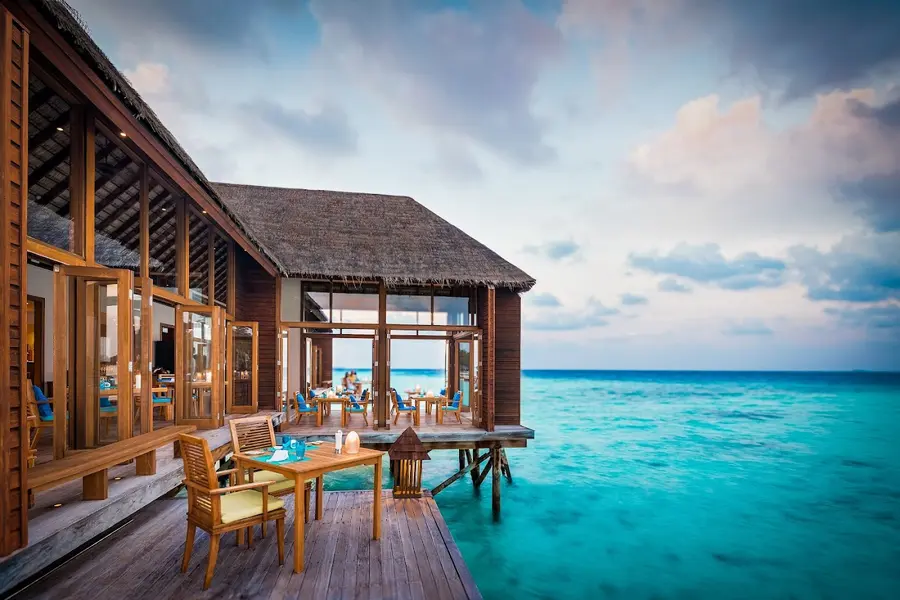 conrad-maldives-rangali-island — dining