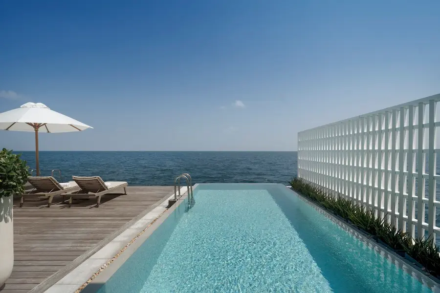 conrad-maldives-rangali-island — pool