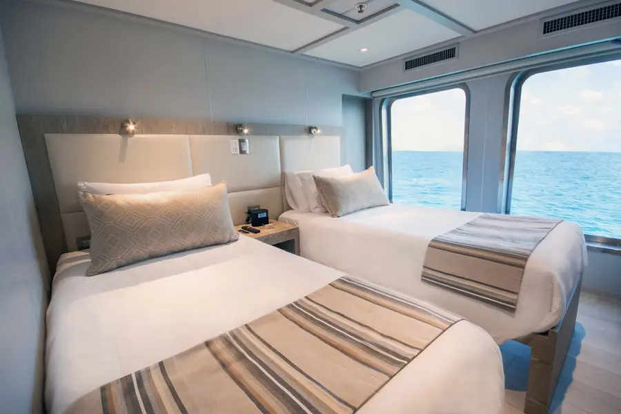 ecoventura-origin-galapagos — dining