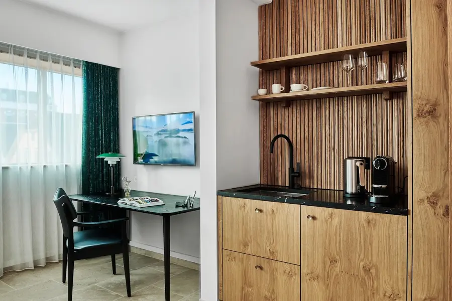 eilert-smith-hotel-stavanger-norway — dining