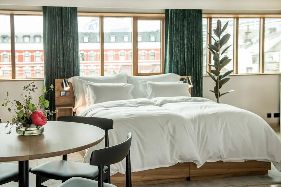 eilert-smith-hotel-stavanger-norway — room