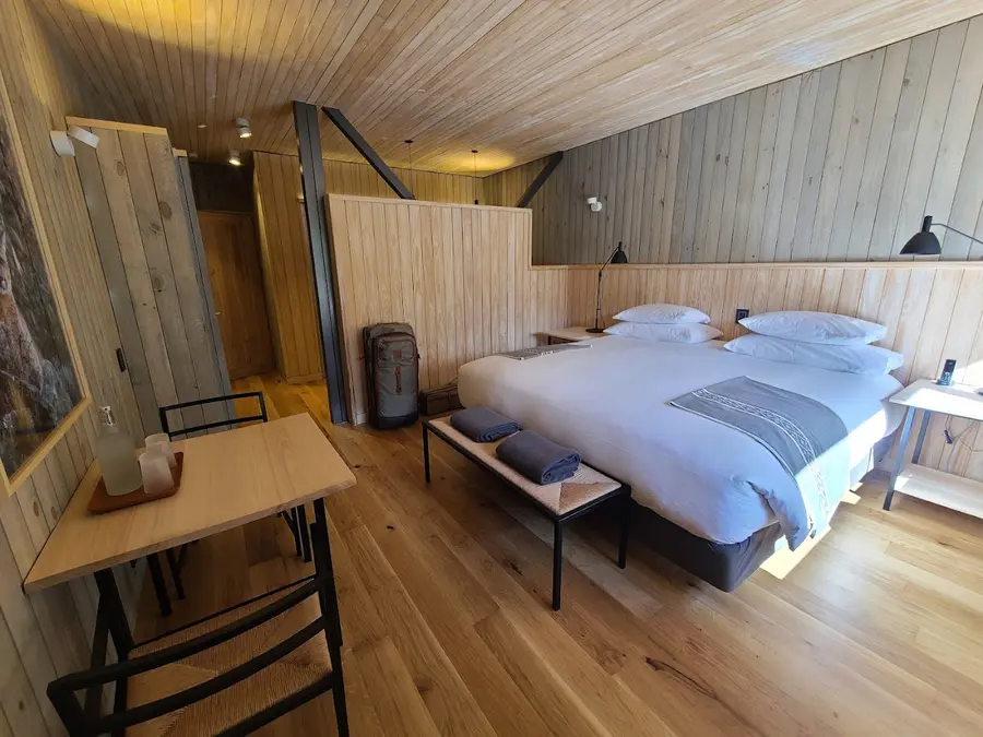 explora-patagonia-el-chalten-argentina — pool