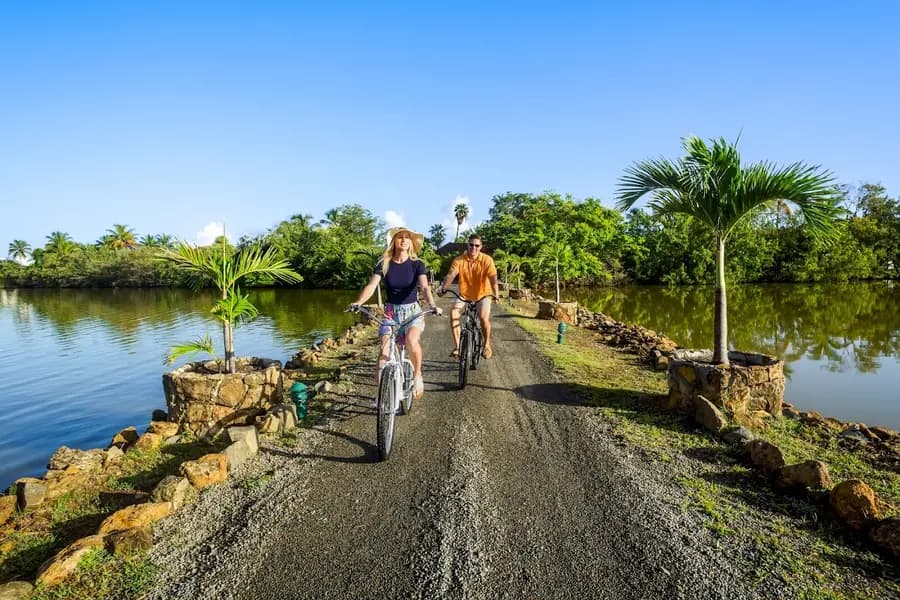 galley-bay-resort-antigua — dining