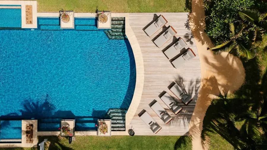 heritage-le-telfair-mauritius — pool