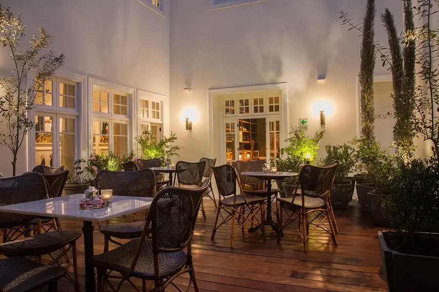 hotel-b-lima-peru — dining