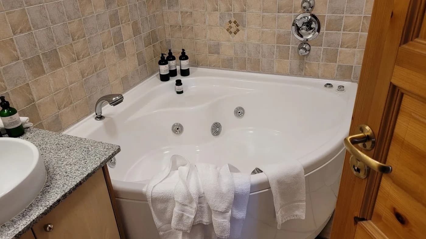 hotel-ranga-south-iceland — hero