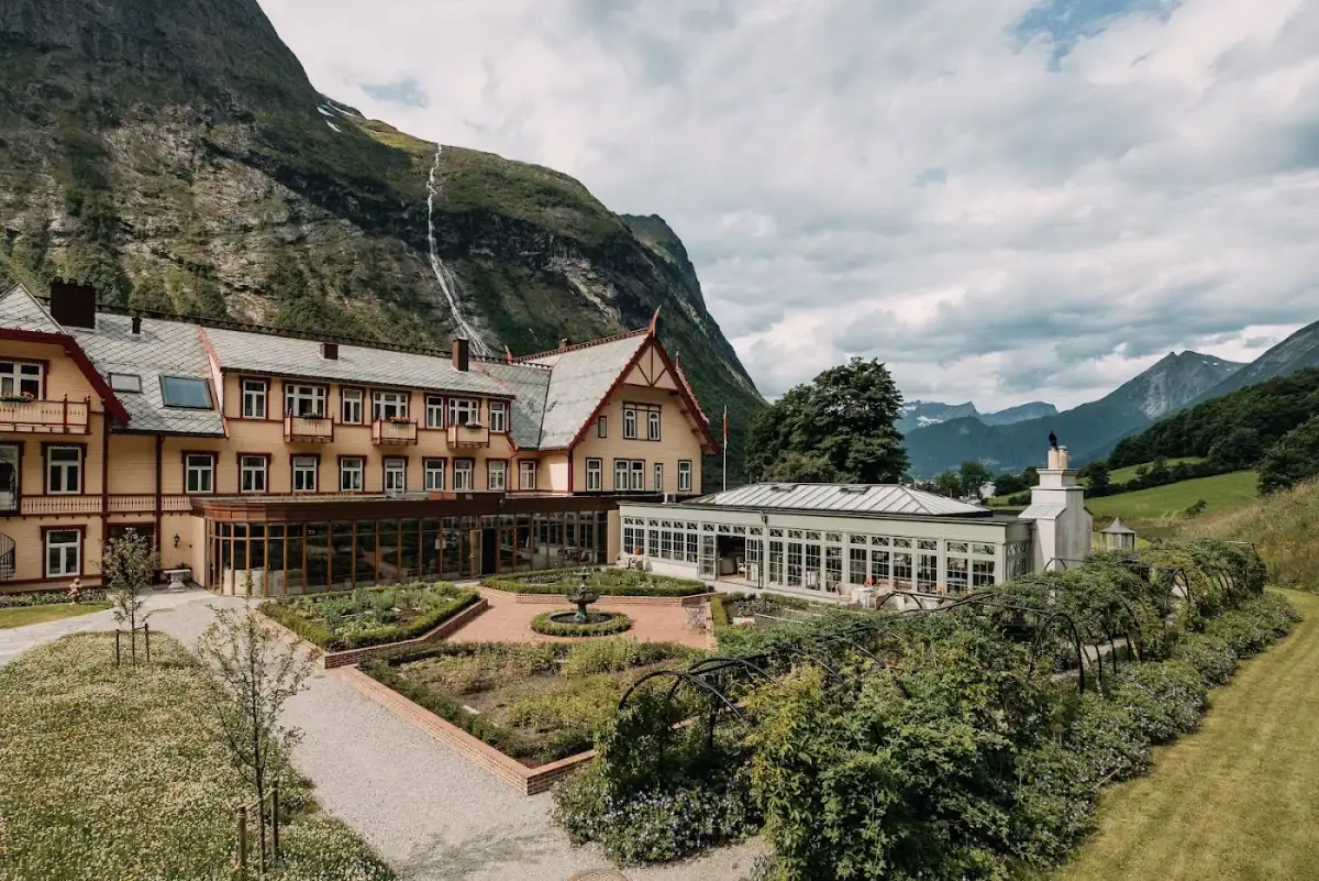 hotel-union-oye-norway — hero